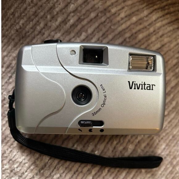 Vintage Vivitar 35mm Film Camera Optical Lens Tested and Working - Picture 2 of 6